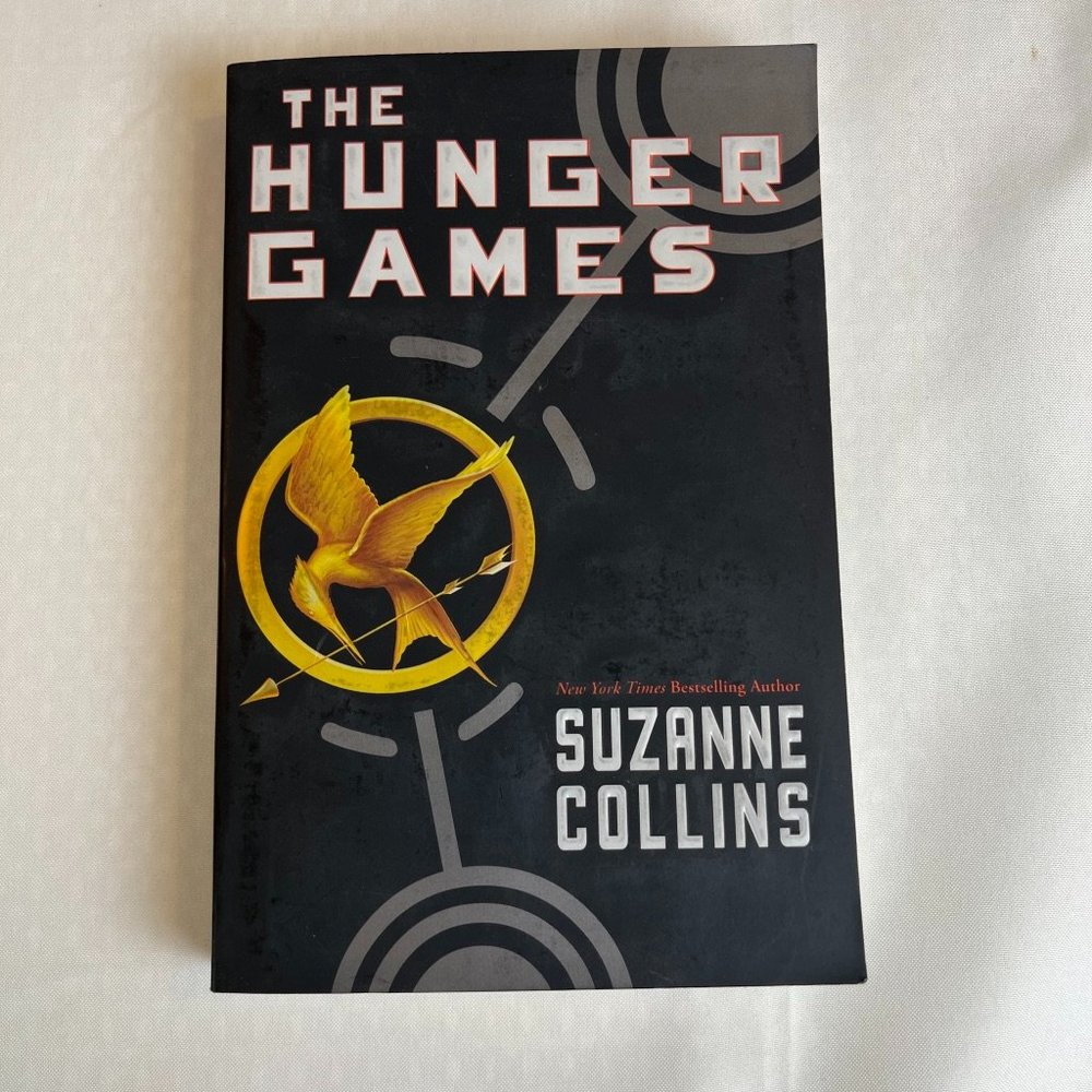 Suzanne Collins | The Hunger Games (Book 1) Paperback
